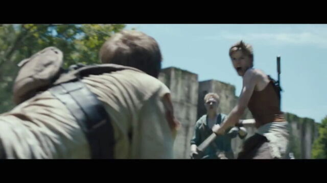 File:Newt attacking a Runne.jpg