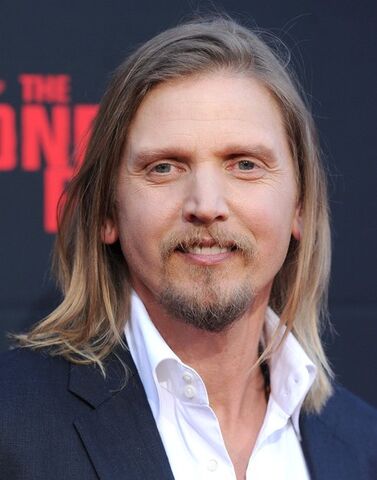 File:Barry+Pepper+Lone+Ranger+World+Premiere+ynQlenzOU1dl.jpg