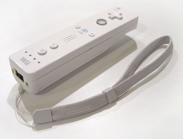 Archivo:Wii Mote.jpg
