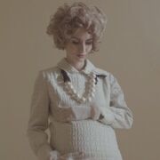 Melanie-martinez-cry-baby 9227974-10 1800x945