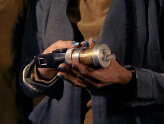 Plik:Laser-pistol-060.jpg