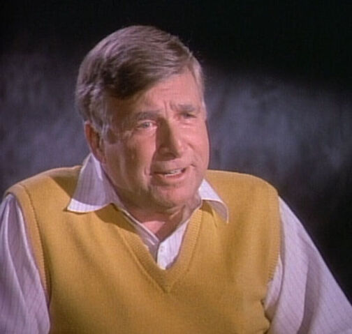 File:Gene Roddenberry, 1988.jpg