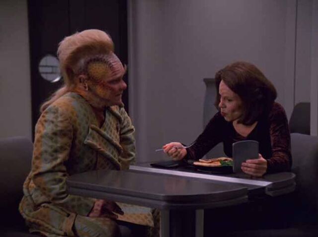File:Neelix serves B'Elanna breakfast.jpg
