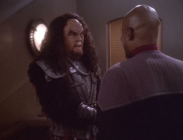 File:Sisko and Martok on Deep Space 9, 2374.jpg