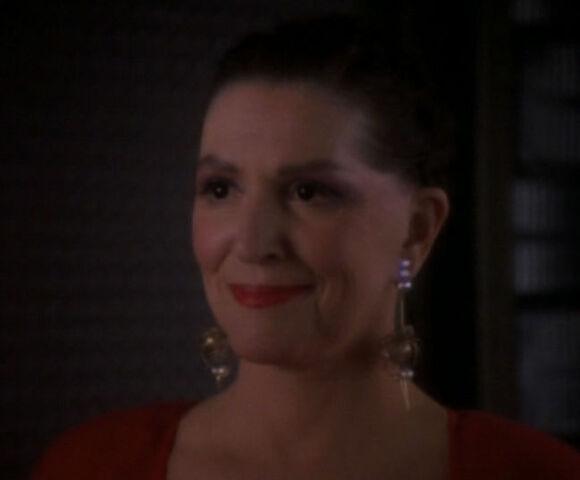 File:Lwaxana Troi without wig.jpg