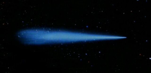 File:Icarus IV comet.jpg