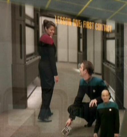 File:Human courtship, chance encounter.jpg