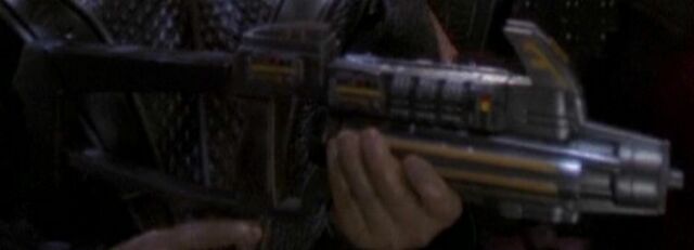File:Jem'Hadar plasma rifle, Tacking into the wind.jpg