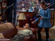 Amy in Sternenflottenuniform.jpg