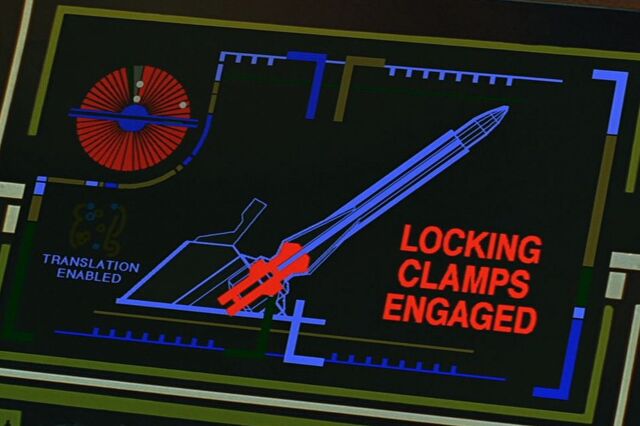 File:Locking clamps.jpg