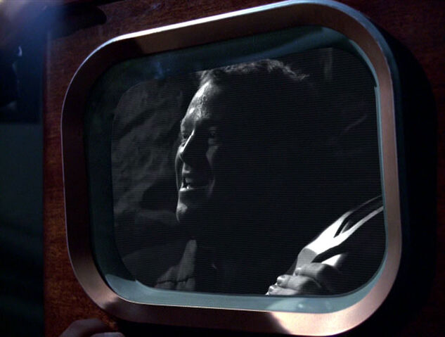 File:ParisOnTV.jpg