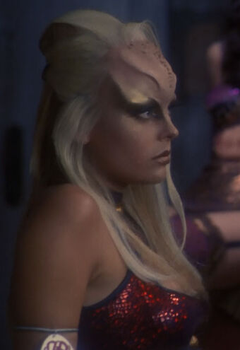 File:Nuvian concubine.jpg