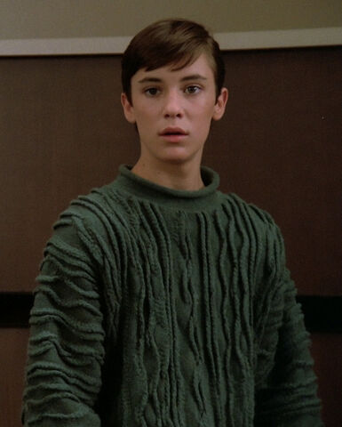 File:Wesley mirror.jpg