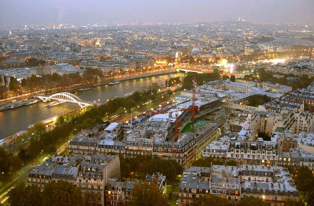File:Paris - la seine.jpg
