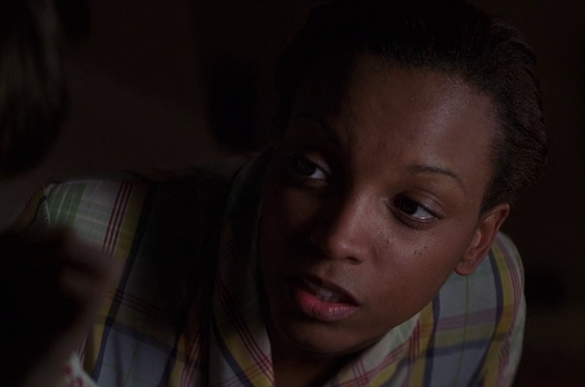 File:Dana talking with Simon.png