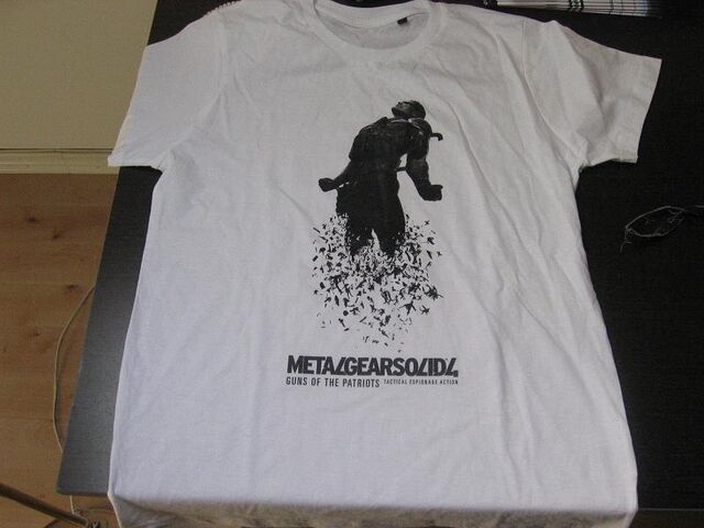 File:Mgs4tee2.jpg