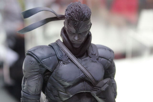 File:Play arts snake close.jpg