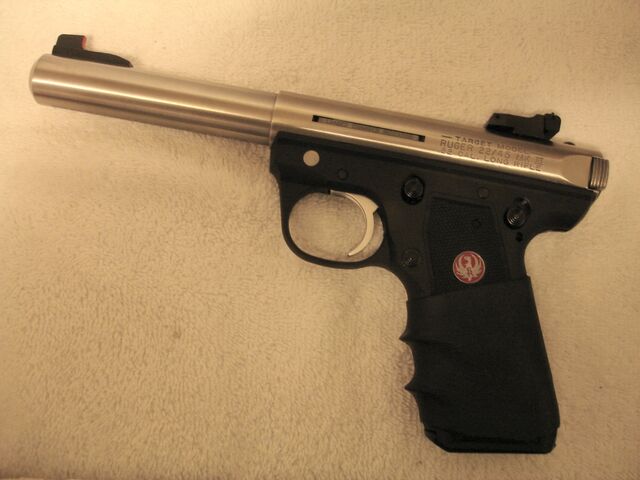File:Ruger MK. II.jpg