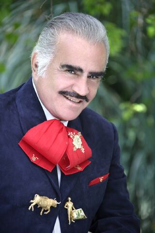 Archivo:Vicente Fernandez.jpg
