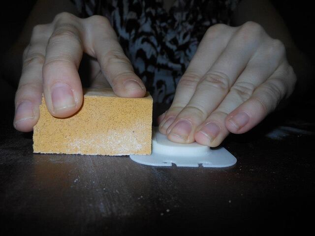File:Sanding.jpg