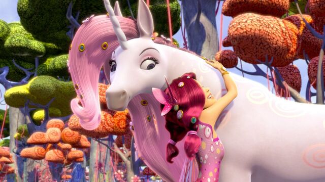 File:Youloveit ru mia and me19.jpg