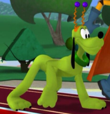 File:MinniesMasquerade - Space Alien Pluto.jpg