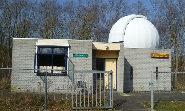 File:BærniiObservatory.jpg