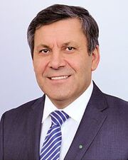 J.Piechociński