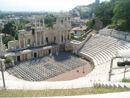 File:Ancient Roman Ruins.png