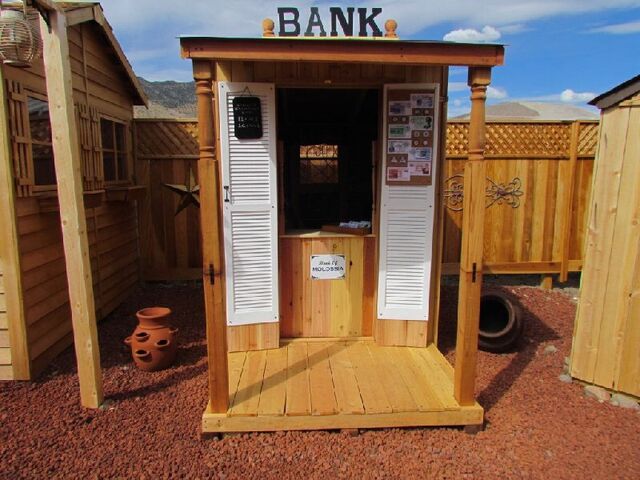 File:Bankofmolossia.jpg
