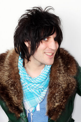 File:Noelfieldingasvince.jpg