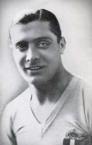 File:Giuseppe Meazza.jpg