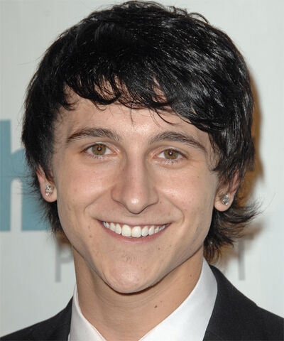 File:Mitchel-Musso.jpg