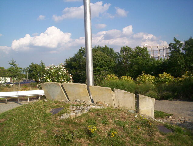 File:100 4281.jpg
