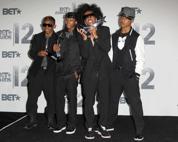 File:Mindless-behavior-bet-awards-2012-press-room-02.jpg