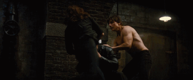File:Ilsa Faust fighting style1.gif