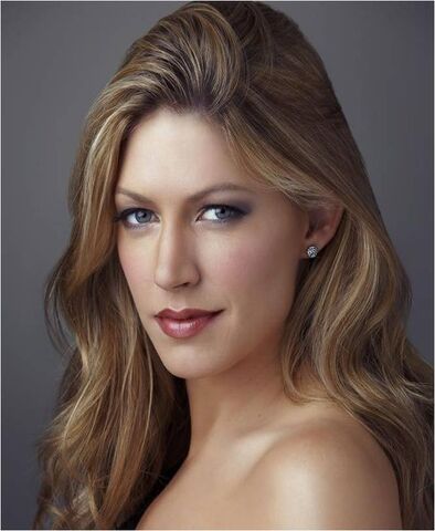 File:Josslyn Carver template.jpg