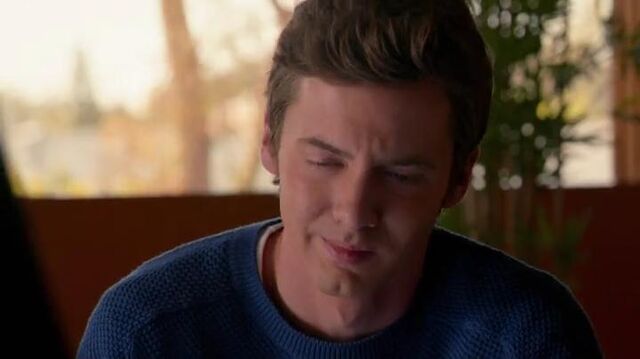 File:1x01-18.jpg