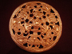 Scheibenfibel Plate Fibula.jpg