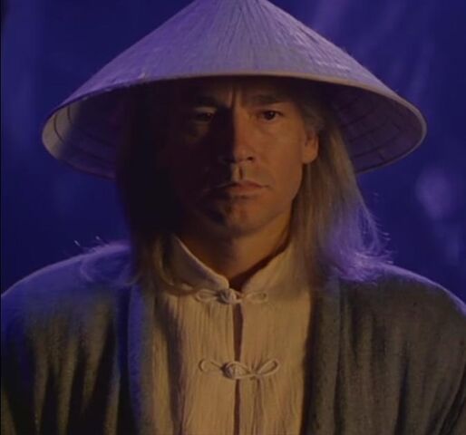 File:Raiden C Hat.jpg