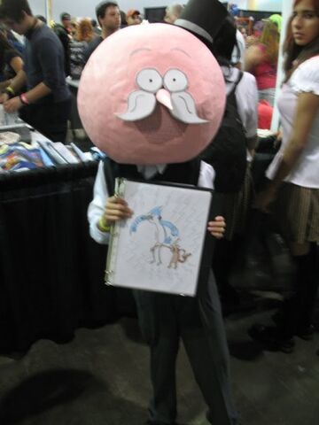 File:Cosplay-pop-from-regular-show1-450x600.jpg