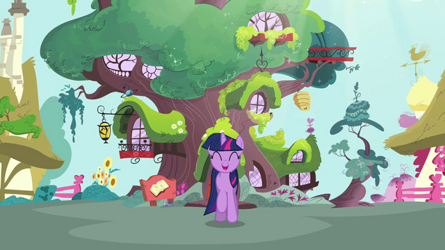 File:Twilight trotting happily S3E13.png