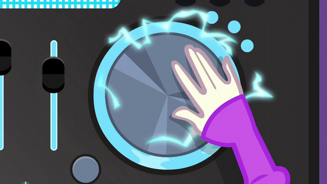 File:DJ Pon-3 scratching EG3.png