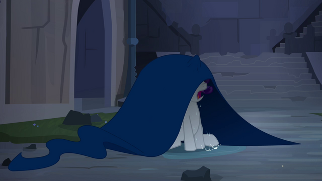File:Rarity crying S04E03.png