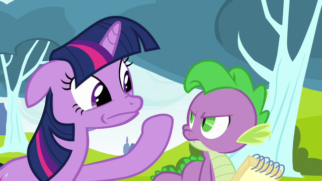 File:Twilight hushes Spike S2E22.png