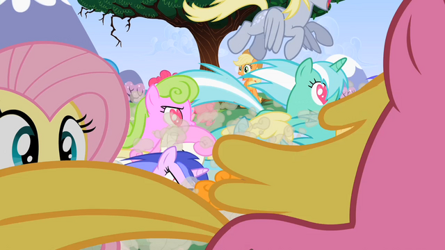 File:Ponies running 2 S2E03.png