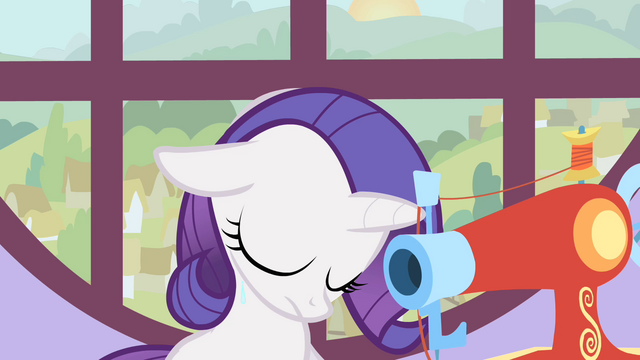 File:Filly Rarity crying S1E23.png