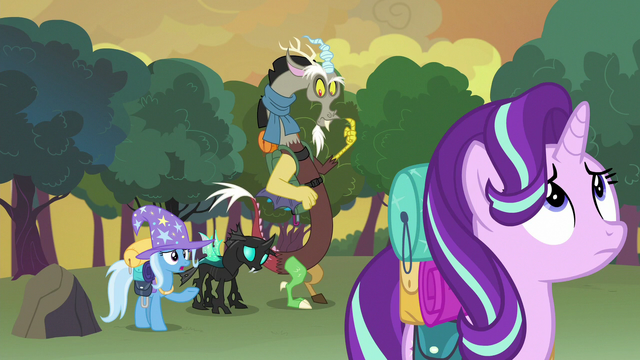 File:Trixie asks Starlight about a plan S6E26.png