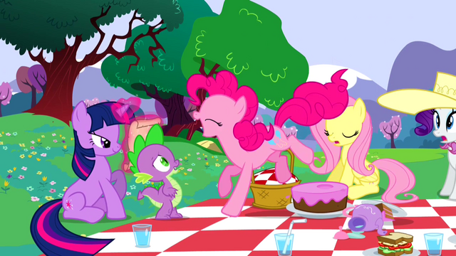 File:Pinkie Pie excited S2E25.png