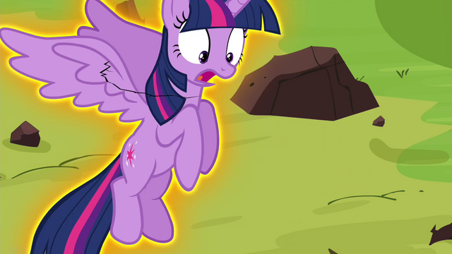 File:Twilight being levitated S4E26.png